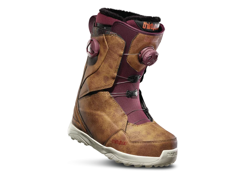 Thirty Two Lashed Double Boa Womens Boot