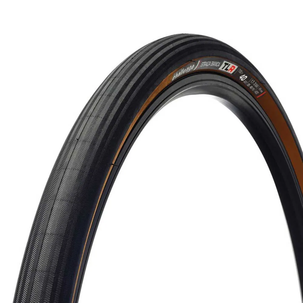 Challenge Strada Bianca Tubeless 700 x 40 gravel tyre