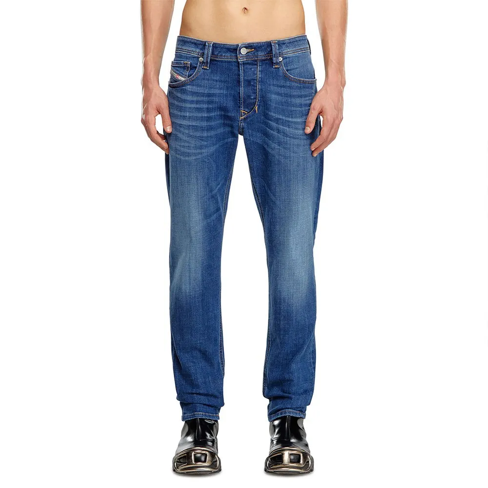 Diesel 00SU1W-09K04 1986 Larkee Beex jeans