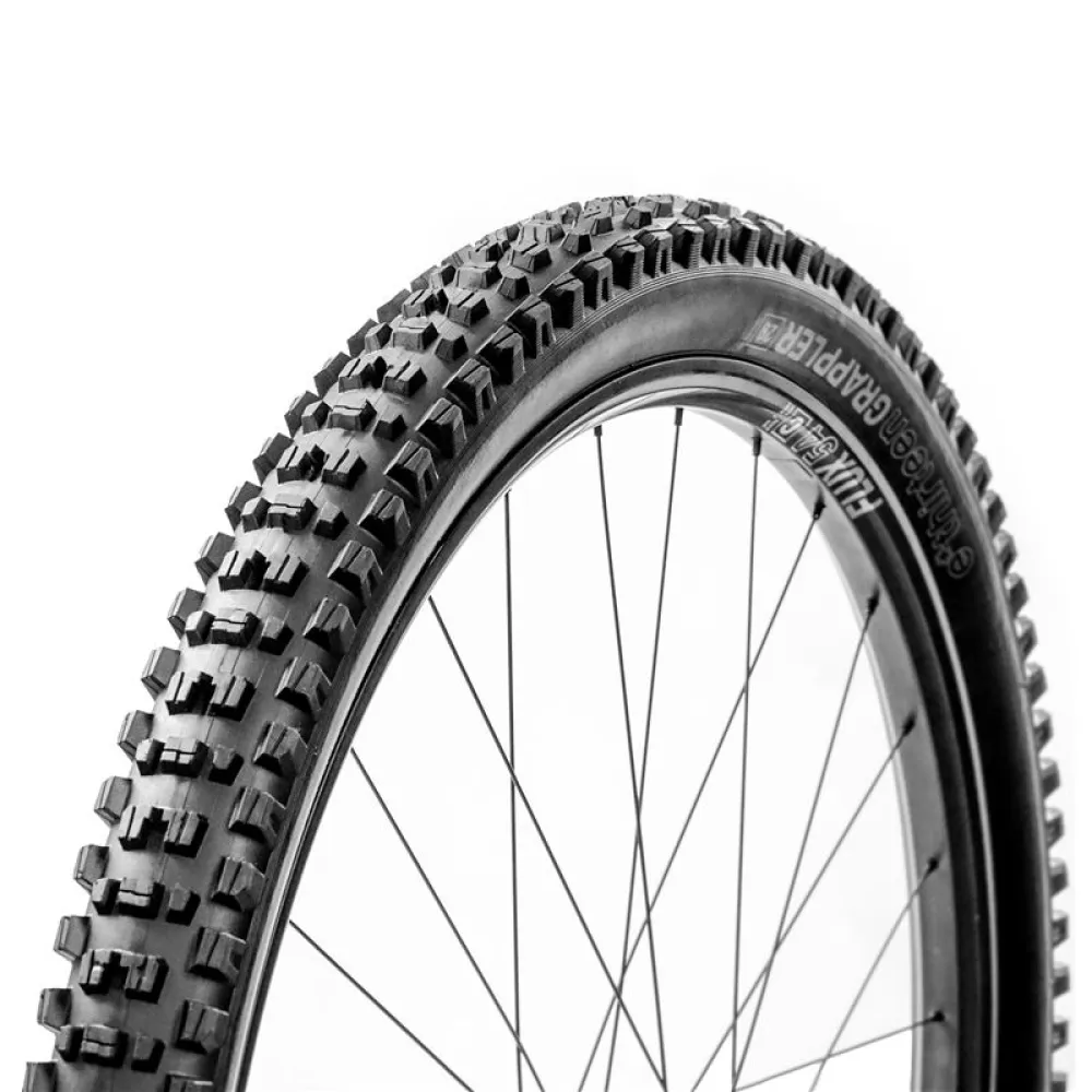 E-thirteen Grappler Flux GR Momentum Tubeless 27.5´´ x 2.50 MTB tyre