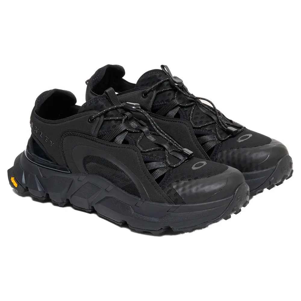 Oakley Aquaterra hybrid trainers