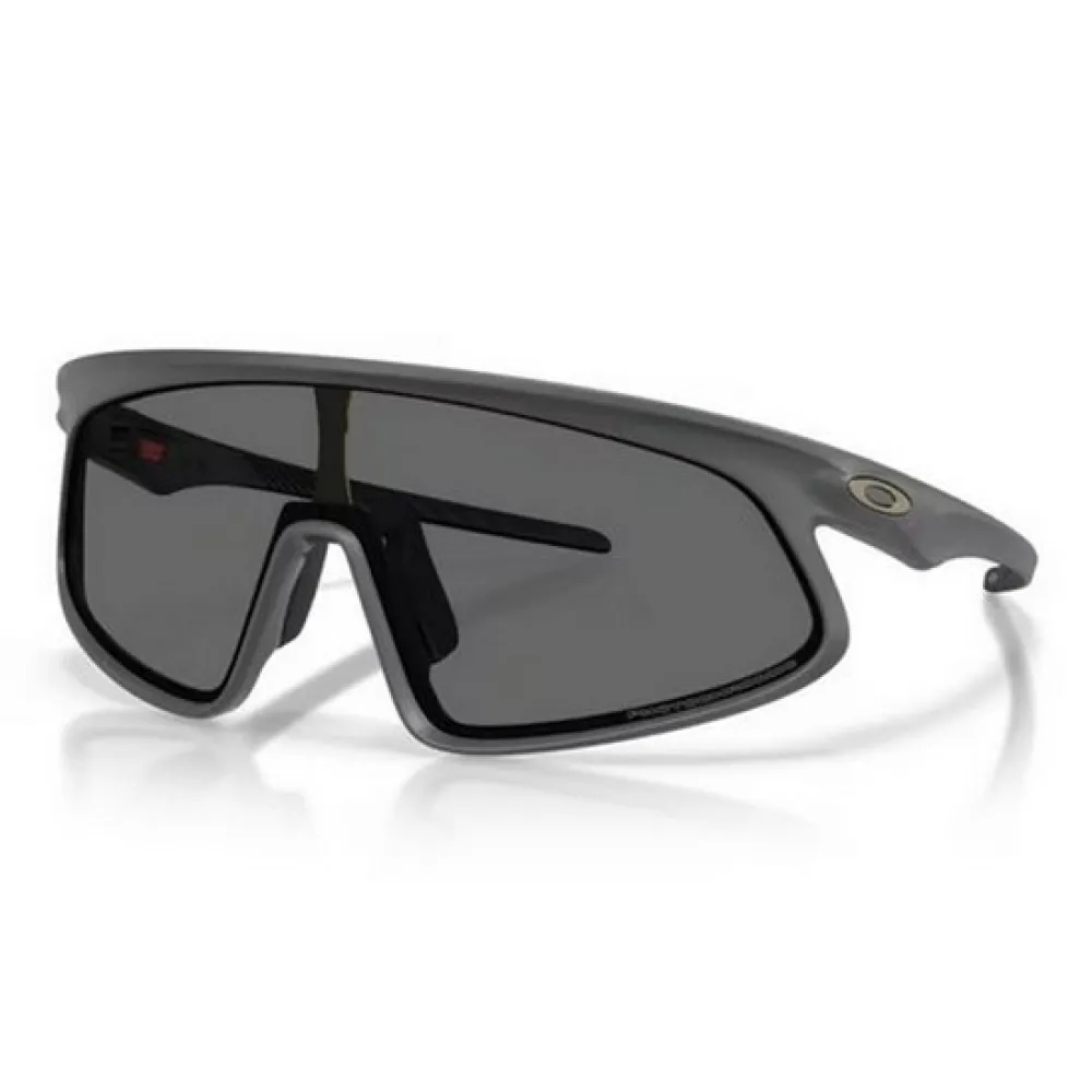 Oakley Rslv 141 photochromic sunglasses