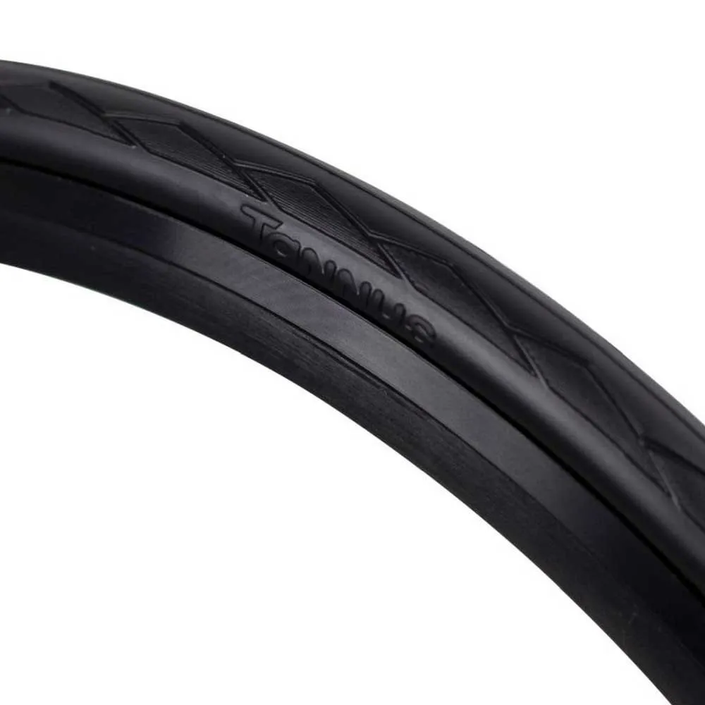 Tannus Semi Slick Hard Tubeless 700C x 28 rigid urban tyre